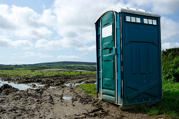 Best VIP or Luxury Restroom Trailers  in Dunwoody, GA